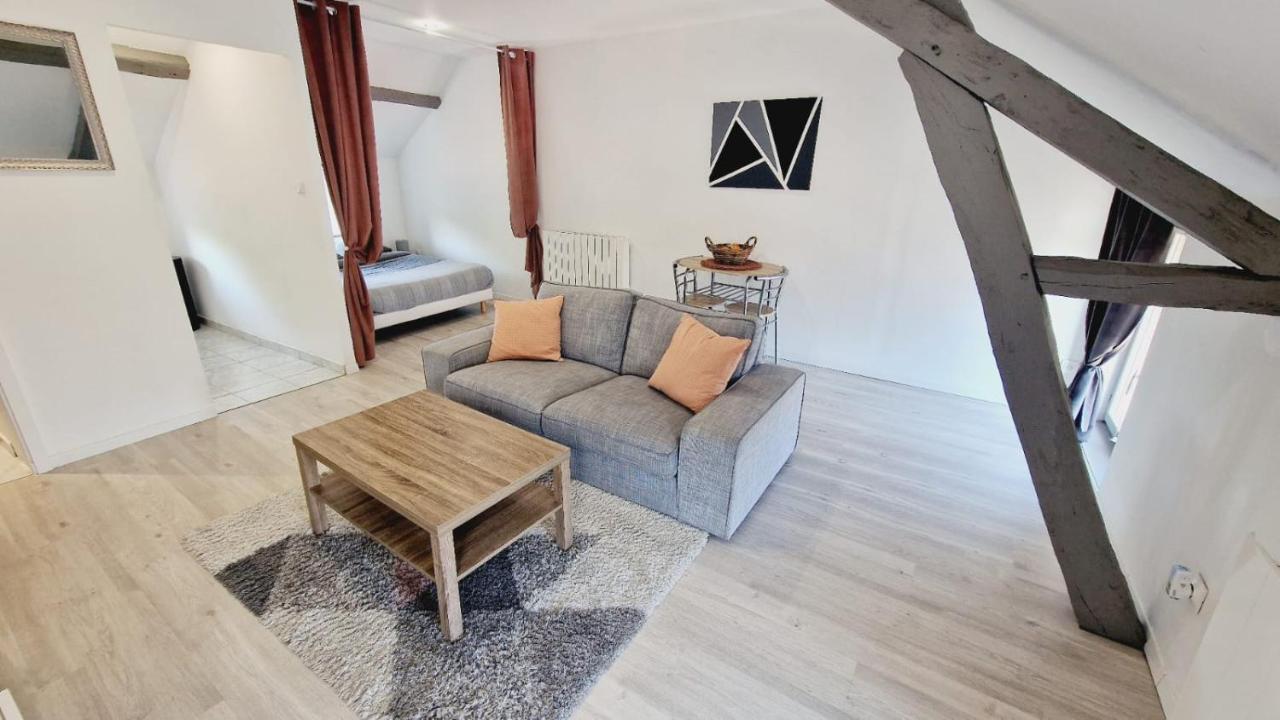 J.Mo Home - Louvroil - Calme - Ideal Couple - Deplacement Pro Exterior foto